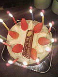もえ誕生日ケーキ.gif